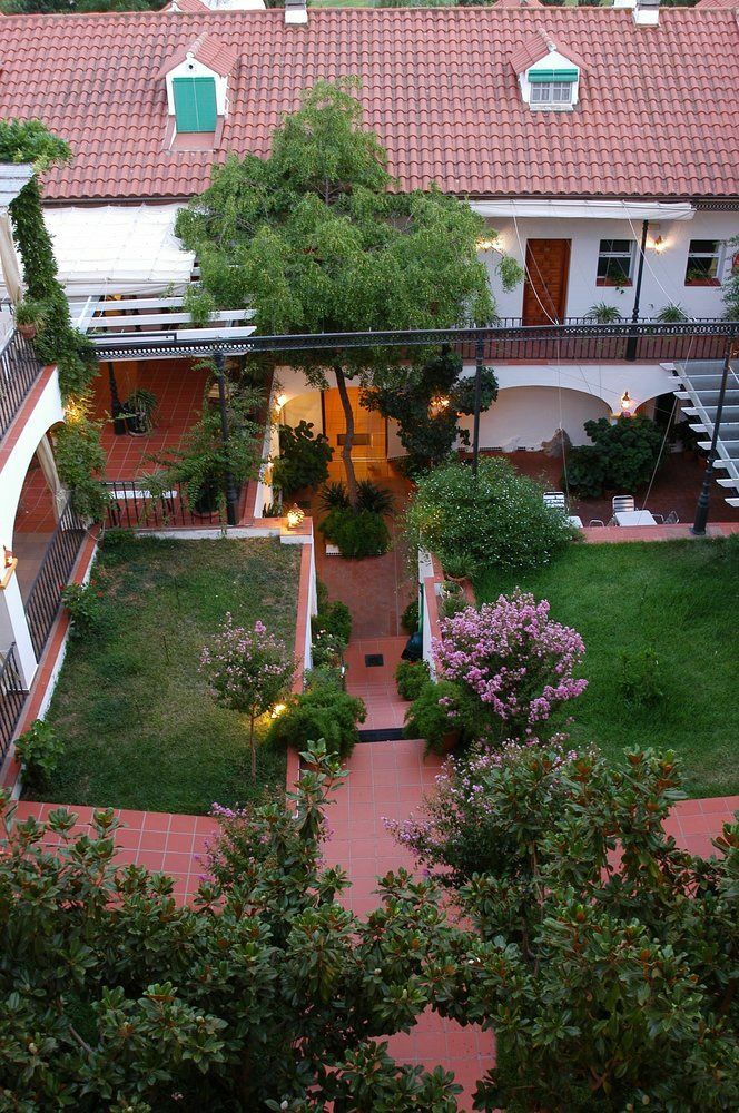 Hotel Varinia Serena - Balneario De Alange Exterior photo